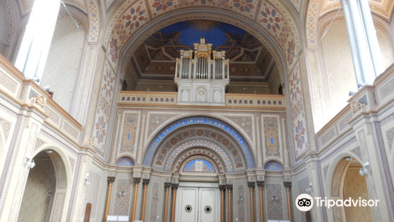 Неологическая синагога Сион