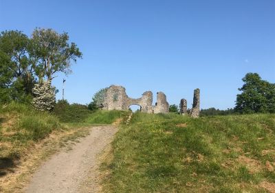 Newcastle Emlyn Castle