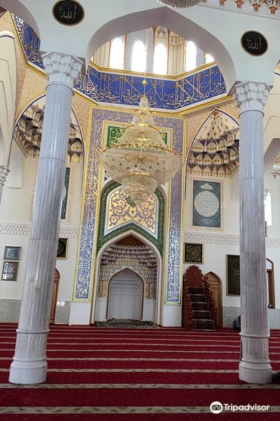 Hаji Ya'qub Mosque
