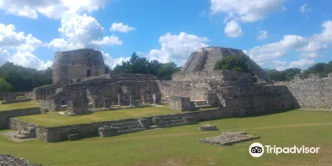 Mayapan Mayan Ruins