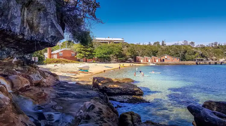 Hotels near Kirribilli House