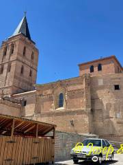 Iglesia de San Nicolás de Bari (siglo XIII , estilo mudéjar)