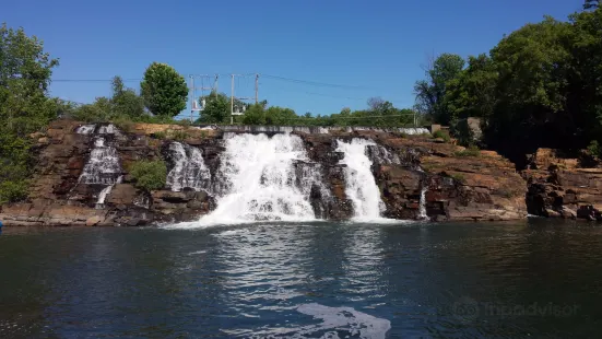 The Falls of Carillon