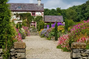 Plas Cadnant Hidden Gardens