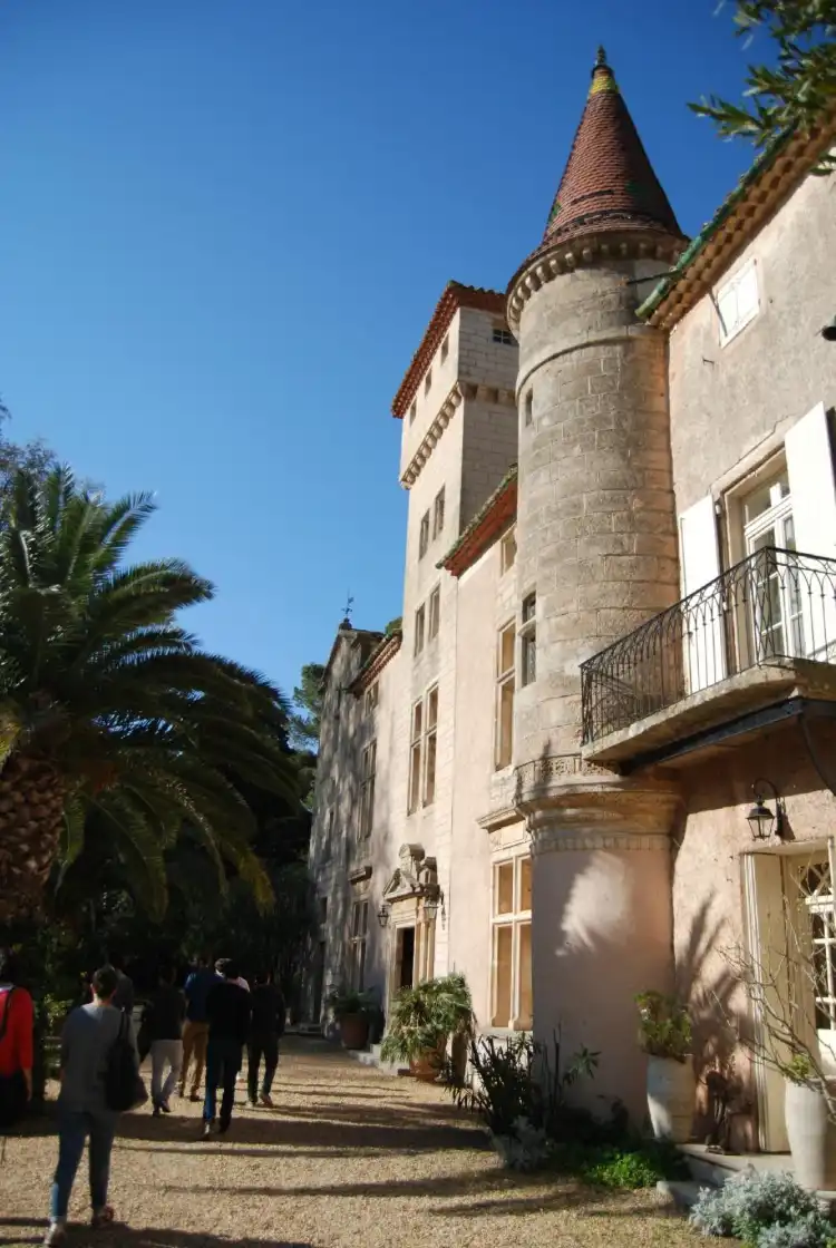 Hotels near Vinodaqui