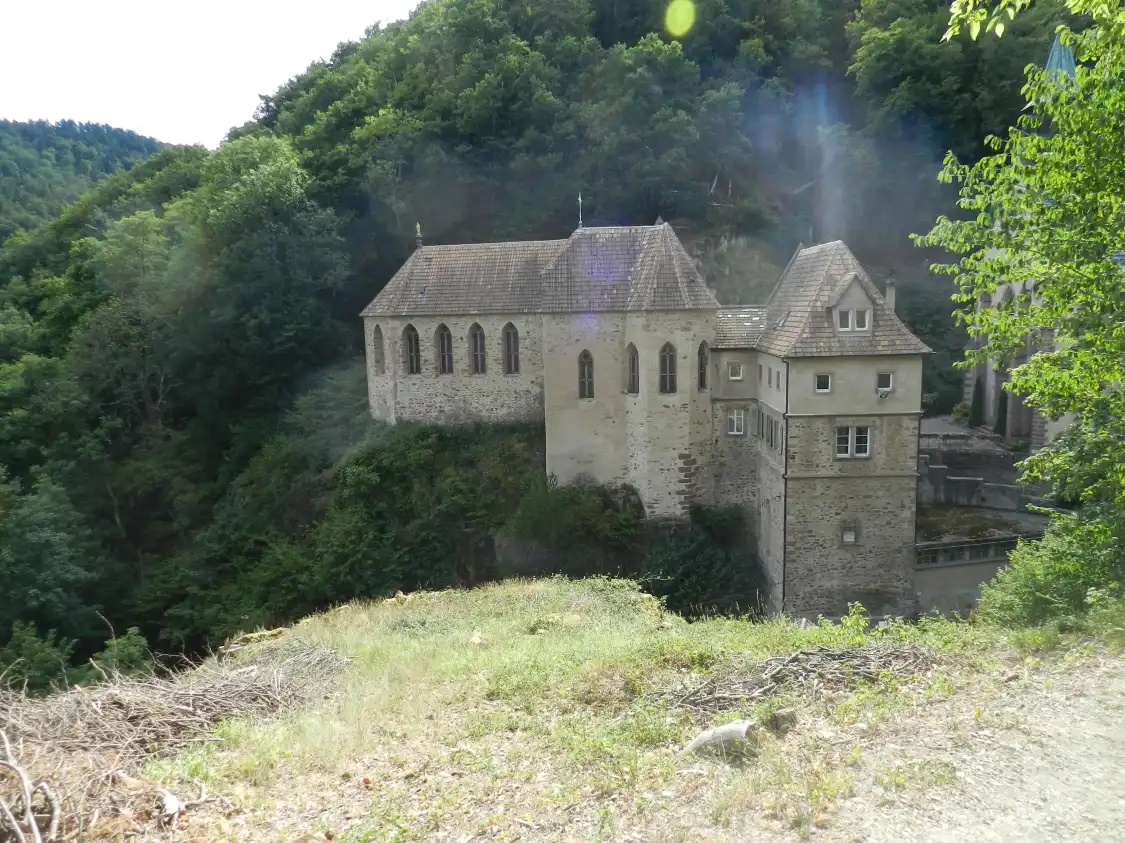 Hotels near Notre-Dame de Dusenbach