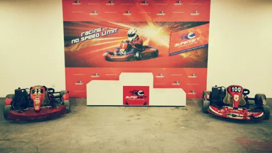 Superkart Indoor Karting