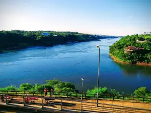 Hito Tres Fronteras