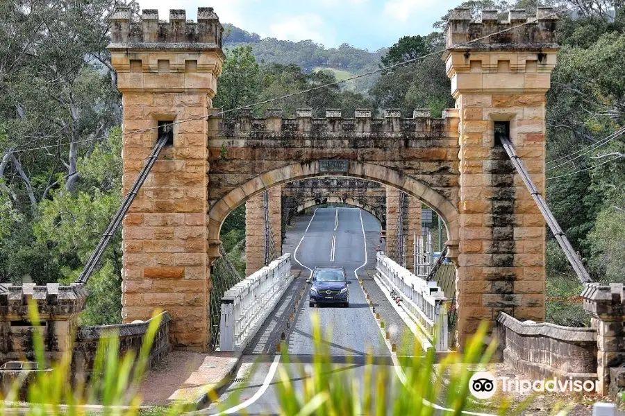 Hampden Bridge