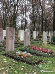 Cemetery at Perlacher Forst