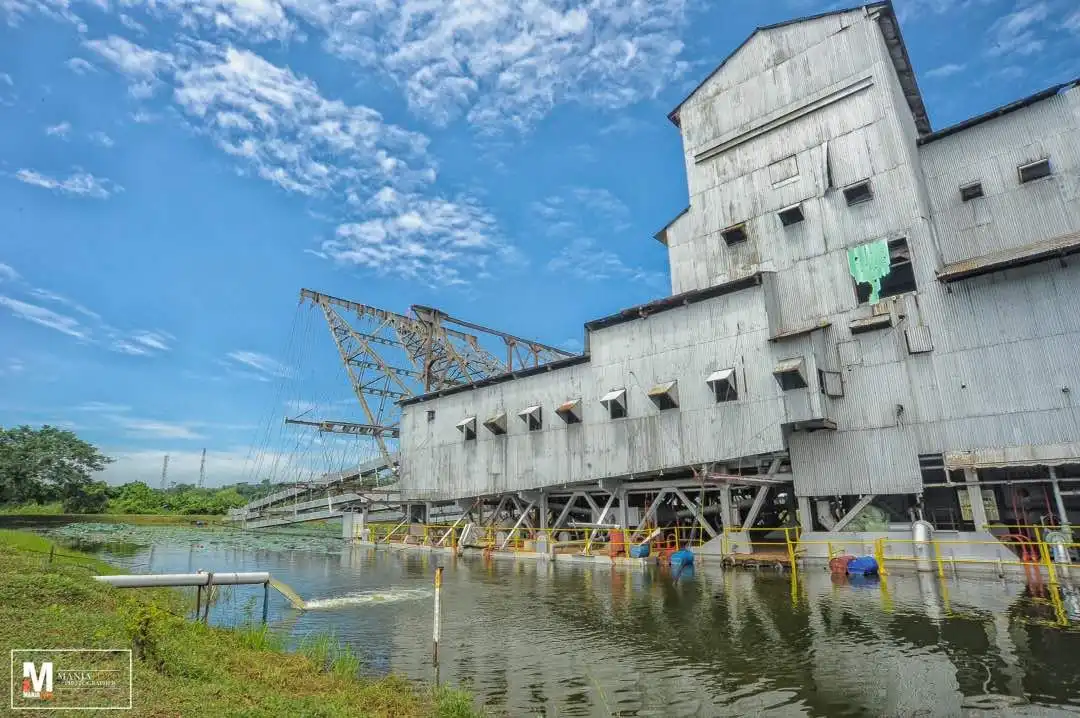 Hotels near Tanjung Tualang Tin Dredge No. 5 (TT5)