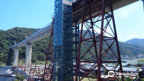 餘部鉄橋　空の駅