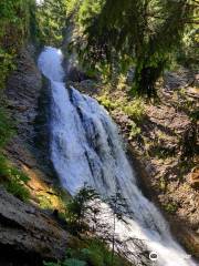 Bride's Veil Waterfall