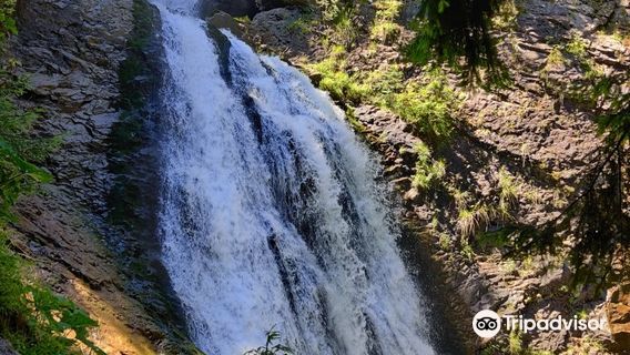 Bride's Veil Waterfall