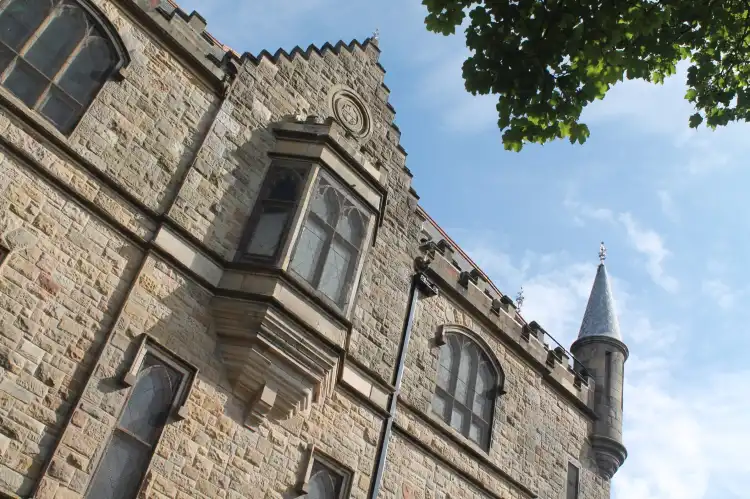 Hotels near Apprentice Boy's Memorial Hall