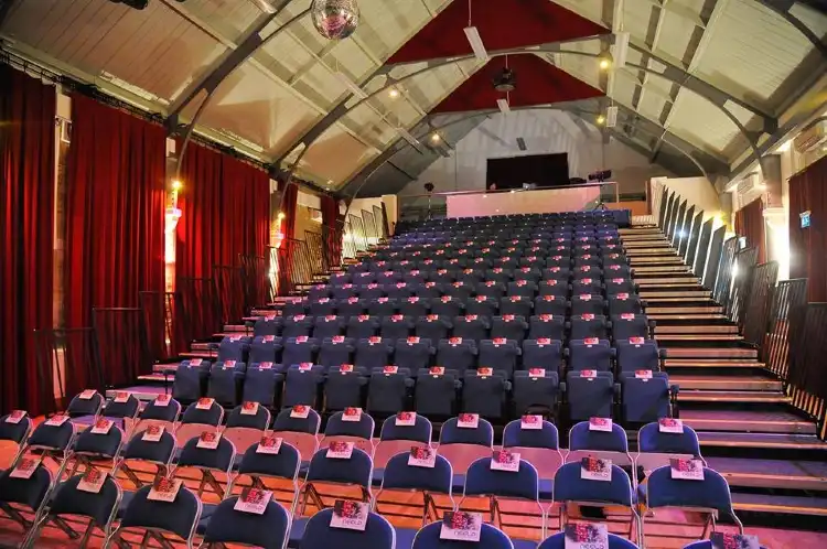 Hotels in Chippenham