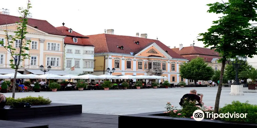 Szechenyi Square
