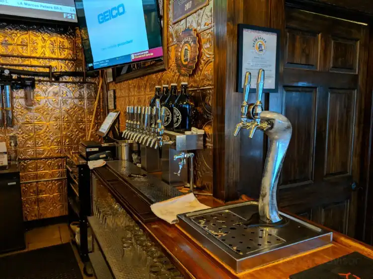Hotels in Lowell