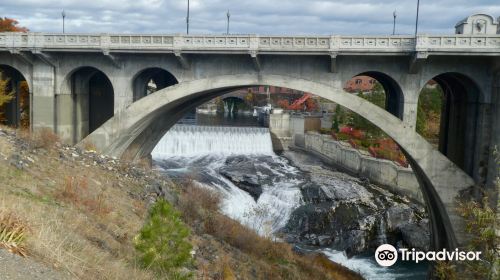 Monroe Street Bridge