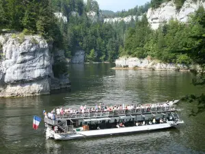 Bateaux du Saut du Doubs