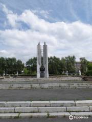 Monument to Ural's First Vehicle