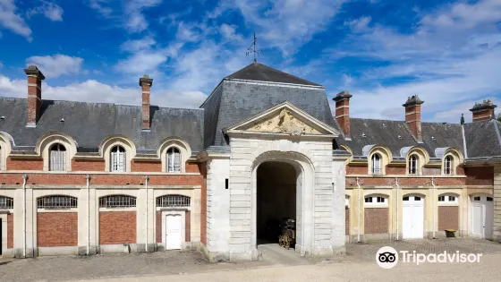Chateau de Bizy