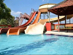 Laura Resort & Waterpark