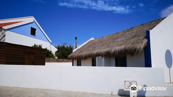 Cabanas de Colmo da Carrasqueira