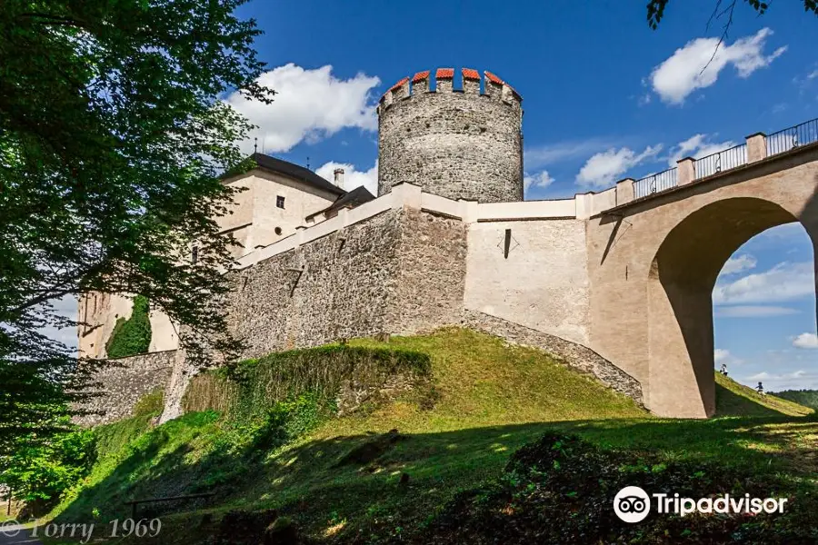 Český Šternberk Castle