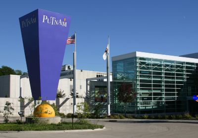 Putnam Museum and Science Center
