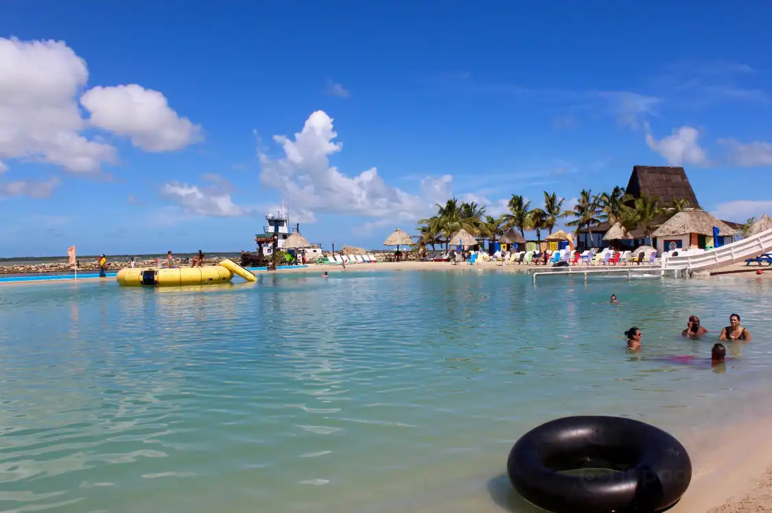 Hotels near Cucumber Beach