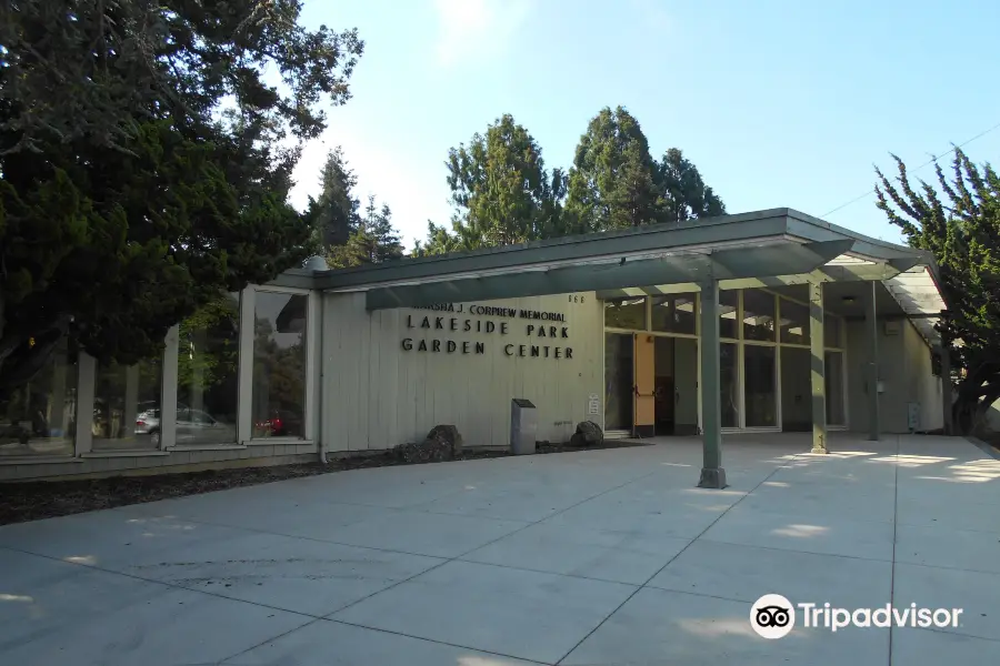 Lakeside Park Garden Center