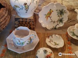 Lallier- Moustiers, faïence d'art, produits locaux