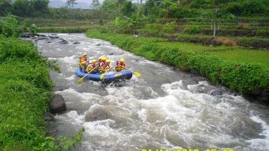 Pemalang Rafting (Rafting Rompang River)