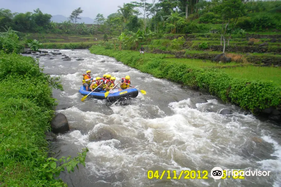 Pemalang Rafting (Rafting Rompang River)