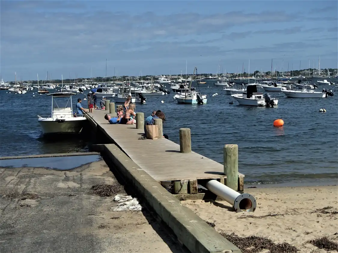 Hotels near Childrens Beach