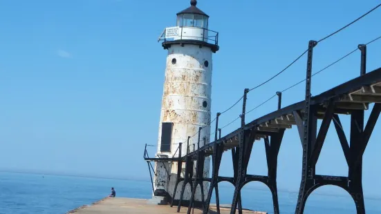 Manistee North Pier Lighthouse