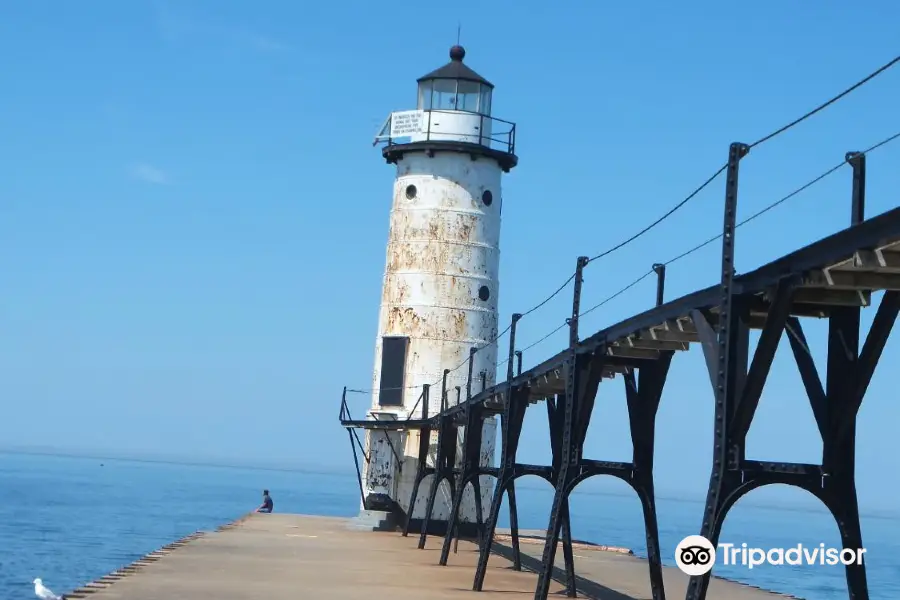 Manistee North Pier Lighthouse