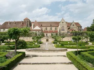 Musée et jardins de Souvigny