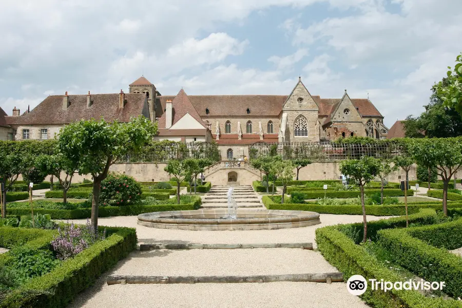 Musée et jardins de Souvigny