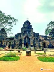 Prasat Prohm Kel