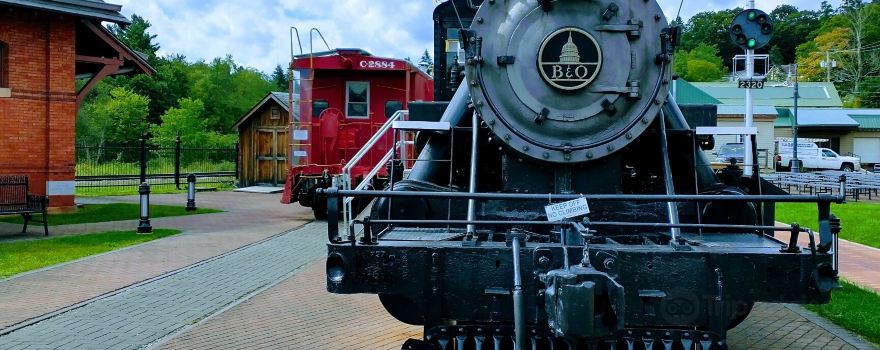 Oakland B & O Railroad Museum