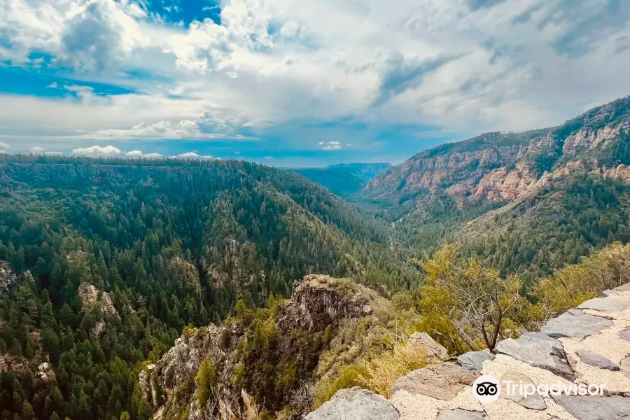 Oak Creek Vista Overlook