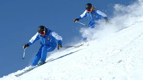 Italian Ski School ADAMELLO Brenta - Madonna di Campiglio