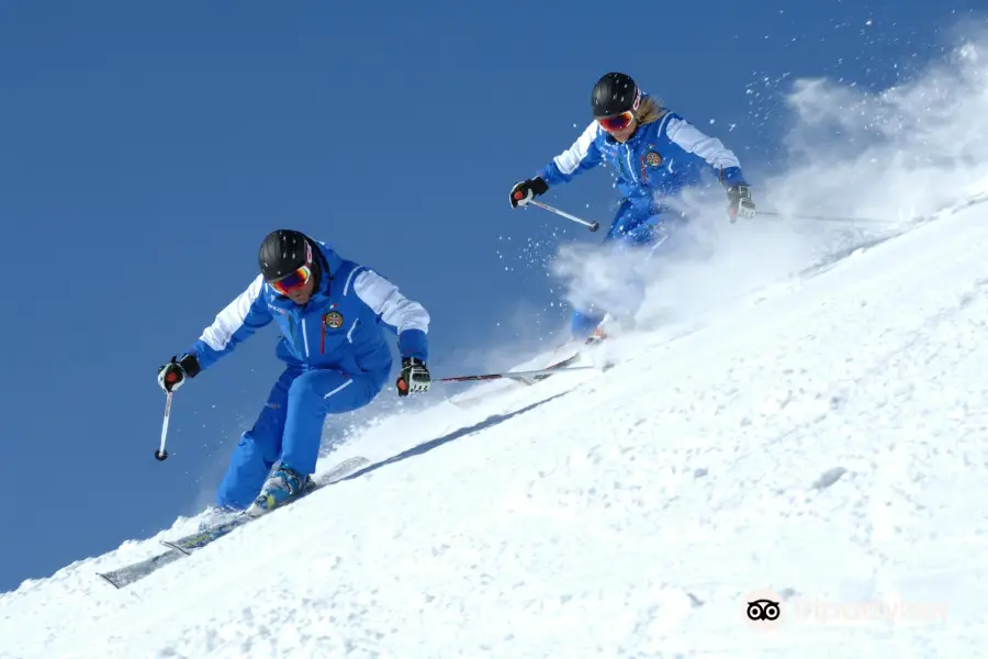 Italian Ski School ADAMELLO Brenta - Madonna di Campiglio