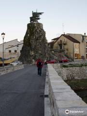 Monument to the Partizans and Heroes of the World War II