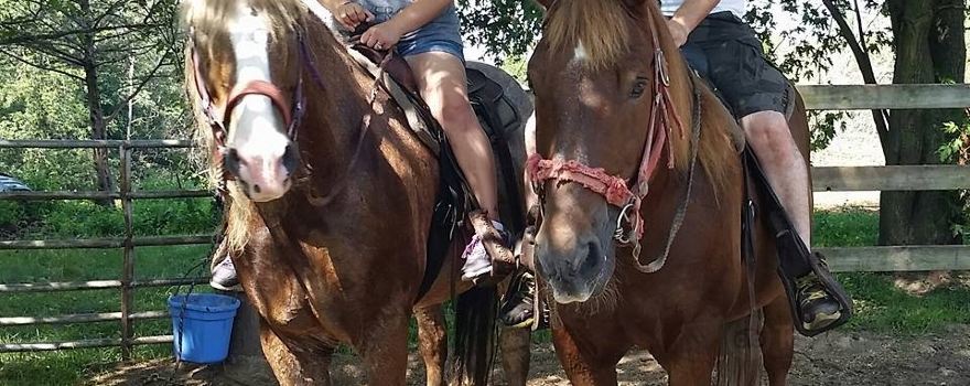 Red Ridge Riding Stable