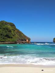 Goa Cina Beach