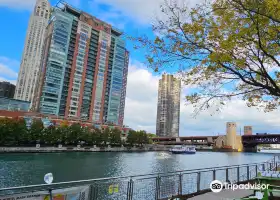 Chicago River