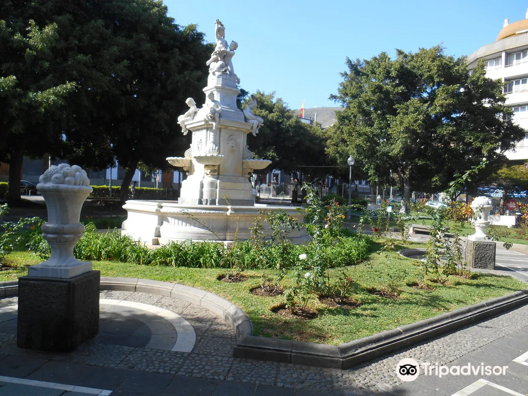 2_Fountain Square Weyler